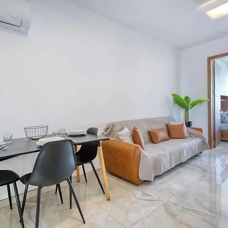 Thirtynine Penthouse With Terrace In *