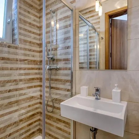 Apartament Thirtynine Penthouse With Terrace In *