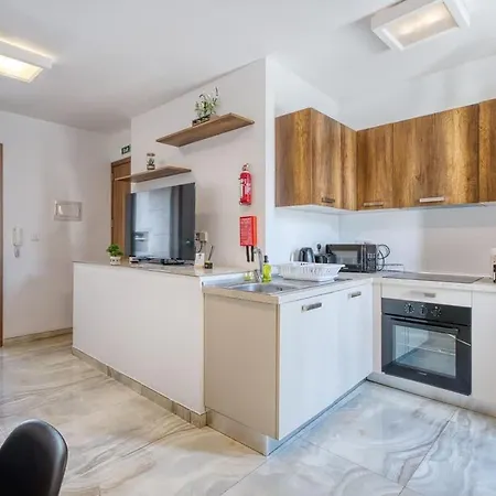 Apartament Thirtynine Penthouse With Terrace In *