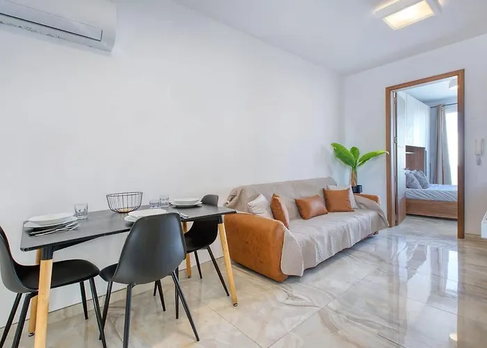 Thirtynine Penthouse With Terrace In *