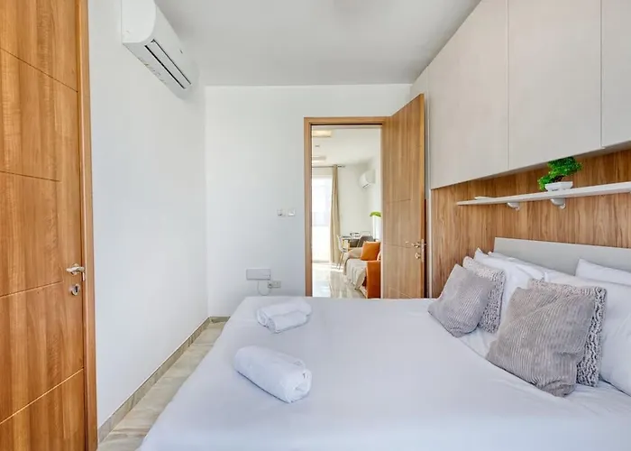 Thirtynine Penthouse With Terrace In Apartament *