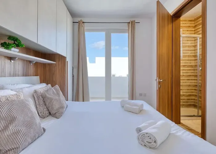 Thirtynine Penthouse With Terrace In * Sliema