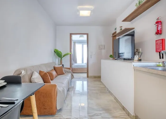 Thirtynine Penthouse With Terrace In Daire Sliema