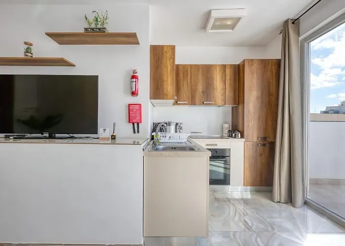 Thirtynine Penthouse With Terrace In * Sliema